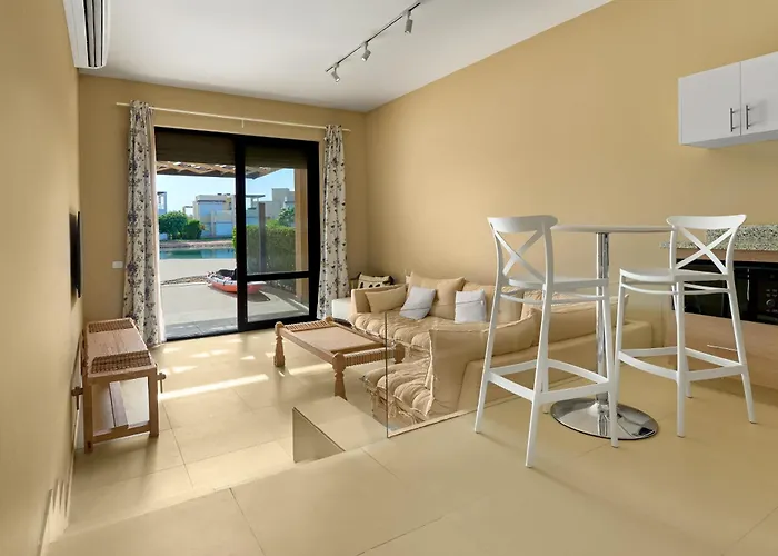Peaks Tawila El Gouna 1br Lagoon View شقة